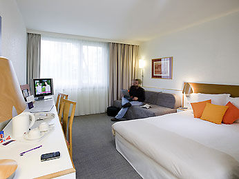 Novotel Evry Lac De Courcouronnes - France - Paris