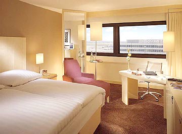 Plaza Frankfurt Congress Hotel (formerly Sheraton Congress) - Germany - Frankfurt