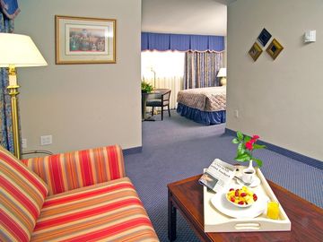 BEST WESTERN PLUS Roehampton Hotel & Suites - Canada - Toronto