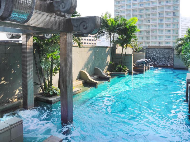 DoubleTree by Hilton Bangkok Ploenchit - Thailand - Bangkok