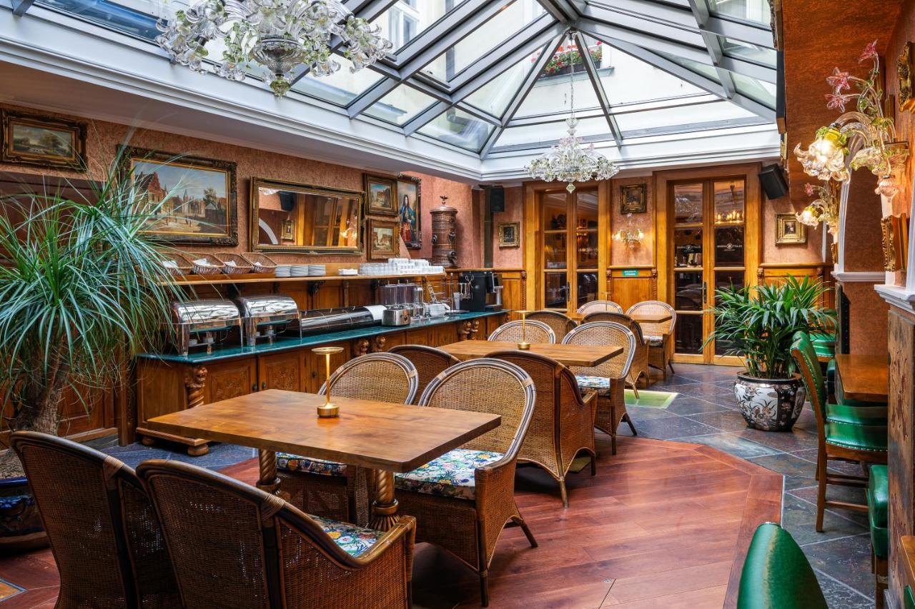 Hotel U Zlat?ho Stromu Prague by BHG - Czech Republic - Prague