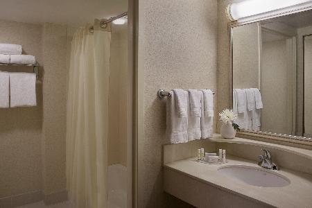 Courtyard By Marriott Toronto Airport - Canada - Toronto