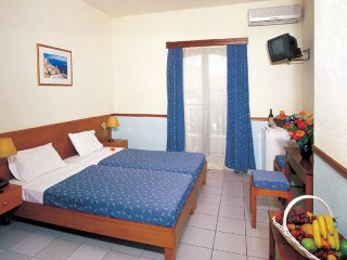 Marie Kristin - Greece - Crete