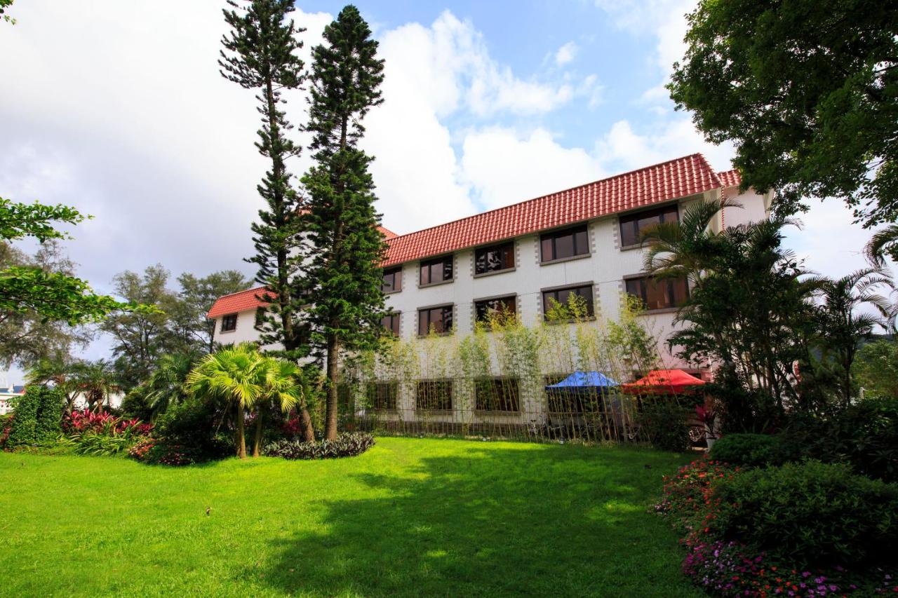 Silvermine Beach Resort - China - Hong Kong