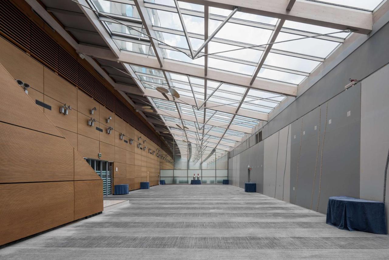 Hilton Geneva Hotel & Conference Centre - Switzerland - Geneva