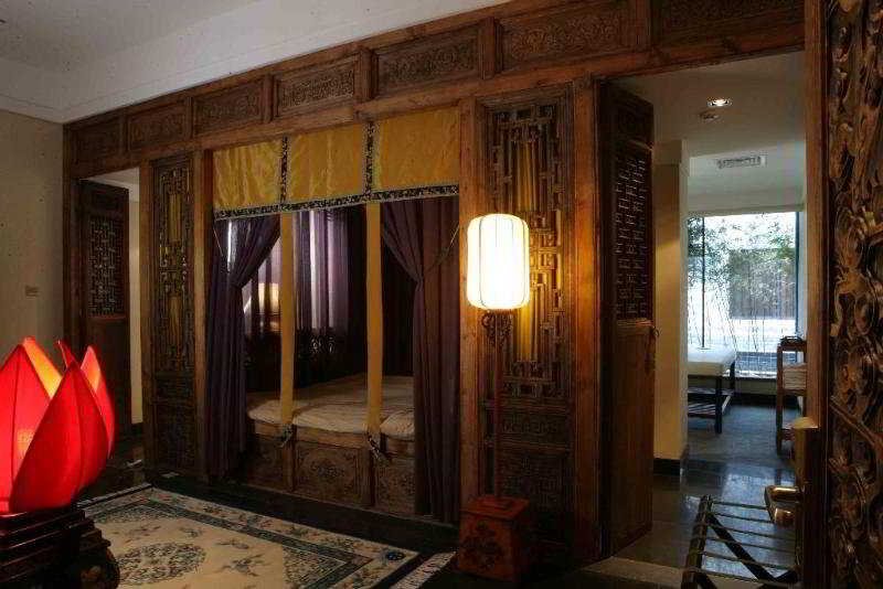 Auspicious Business - China - Beijing