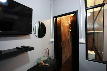 Meroom - Thailand - Phuket