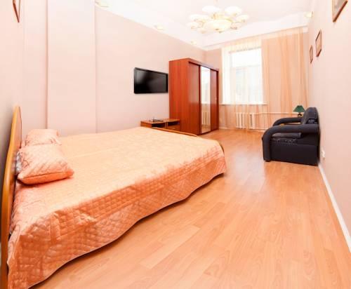 APARTMENTS NEXT TO KAZAN CATHEDRAL - Russian Federation - St. Petersburg