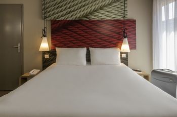 Hotel ibis Paris Porte de Clichy Centre - France - Paris