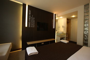 Hotel Futuro Bishkek - Kyrgyzstan - BISHKEK