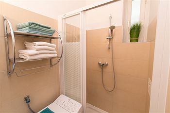 CheckVienna - Apartment Steingasse - Austria - Vienna