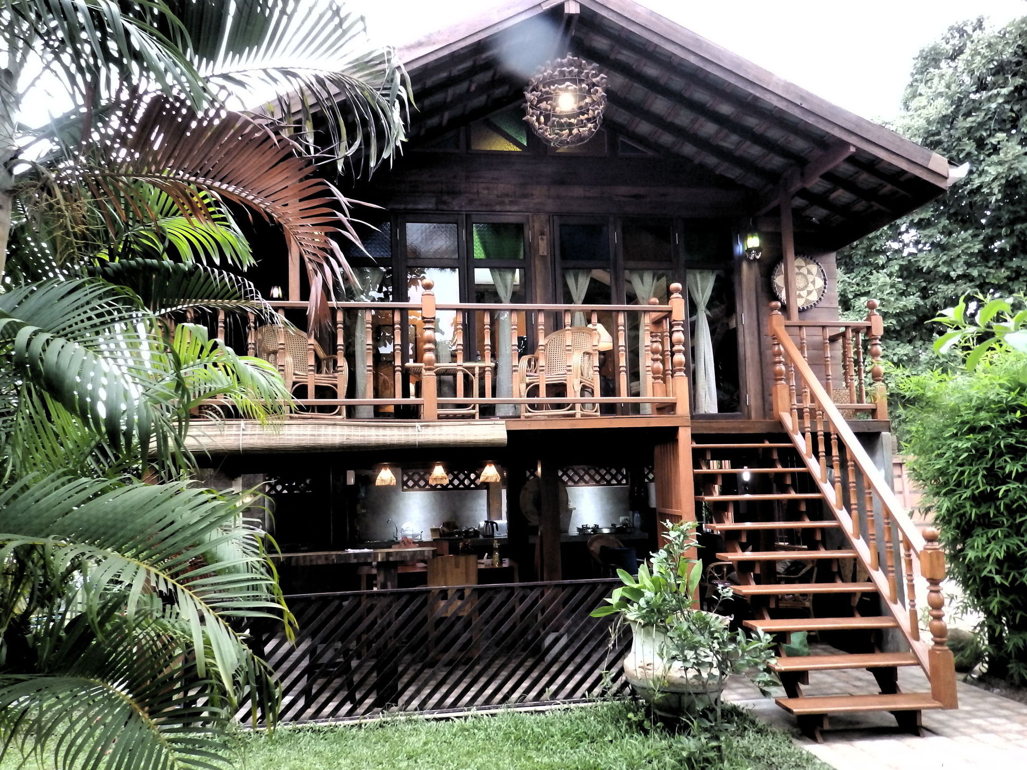 Rice Barn and Rooms - Thailand - Chiang Mai