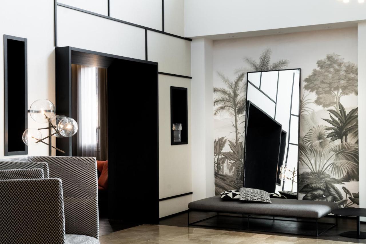 Litta Palace Milano - Italy - Milan