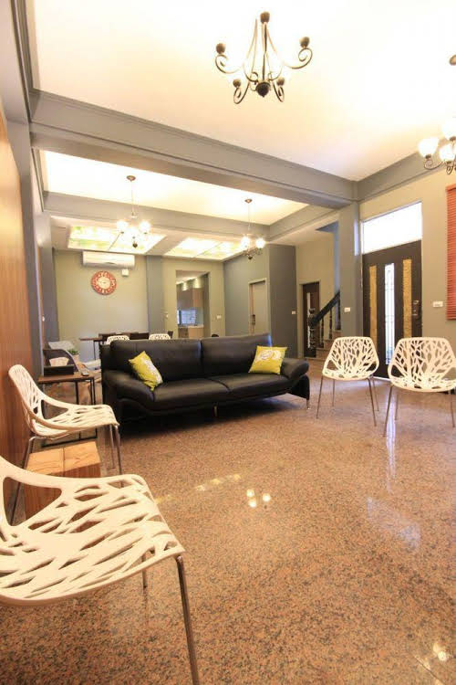 Bollinger BnB - Taiwan - Hualien