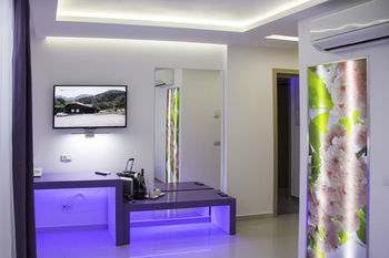 Hotel Christina Plus - Romania - Bucharest