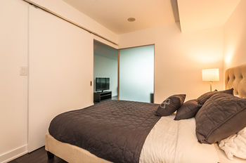 Life Suites - Fort York Central Condo - Canada - Toronto