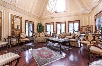 Chateau Olivier - Canada - Montreal