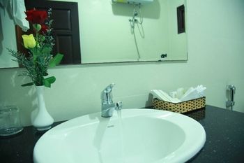 LUXURY DA NANG HOTEL - Vietnam - Da Nang