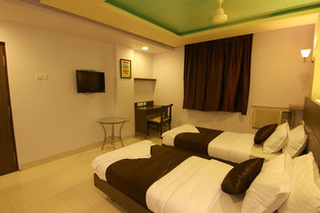 OYO 394 Hotel Panvel Palace - India - Mumbai (Bombay)