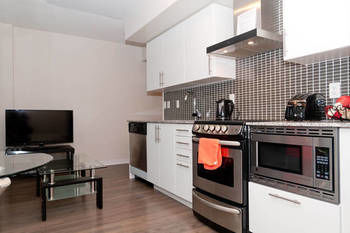 Life Suites - Front and Spadina - Canada - Toronto