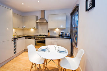 Kensington Apartments - United Kingdom - London