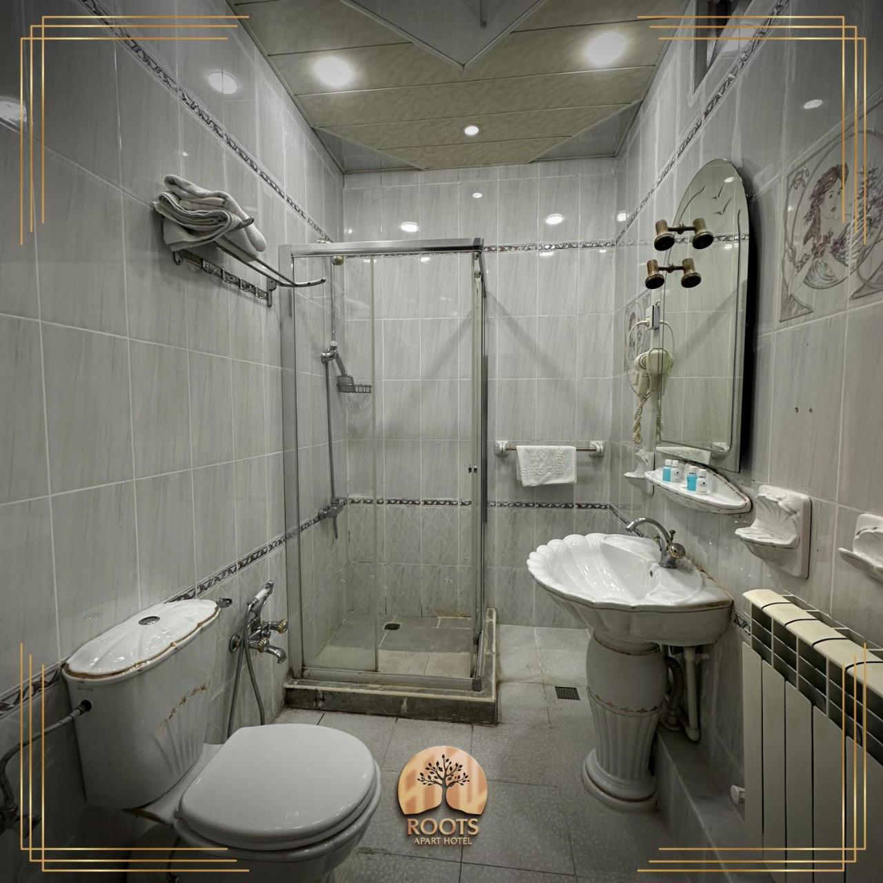 Baku Palace Hotel & Hostel - Azerbaijan - Baku