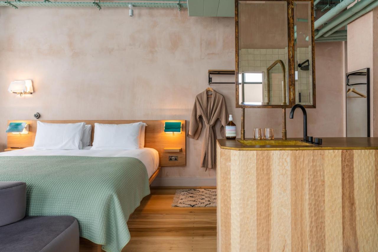 The Alan - United Kingdom - Manchester