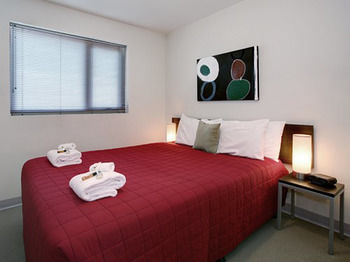 PLUM SERVICED APARTMENTS CARLTON - Australia - Melbourne
