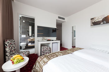 BAYER'S - Germany - Munich