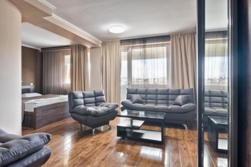 Hotel Tbilisi Central by Mgzavrebi - Georgia - Tbilisi