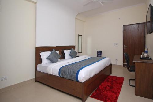 OYO 9273 Surya Palace - India - New Delhi