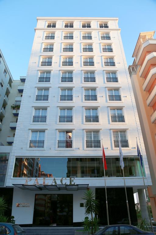 Hotel Palace - Albania - VLORE