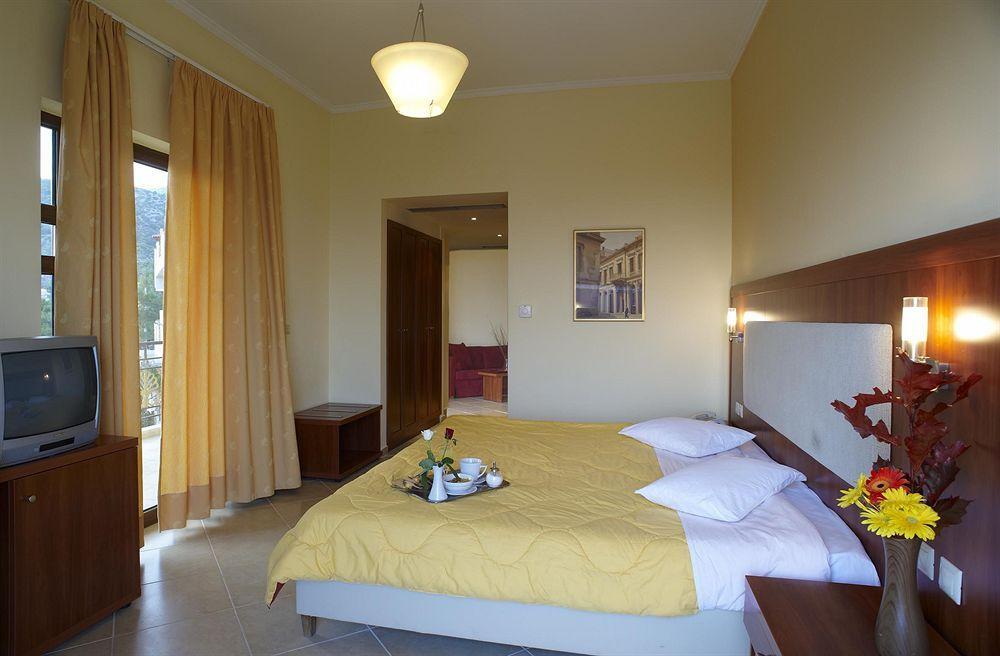 Parnis Palace Hotel - Greece - Athens