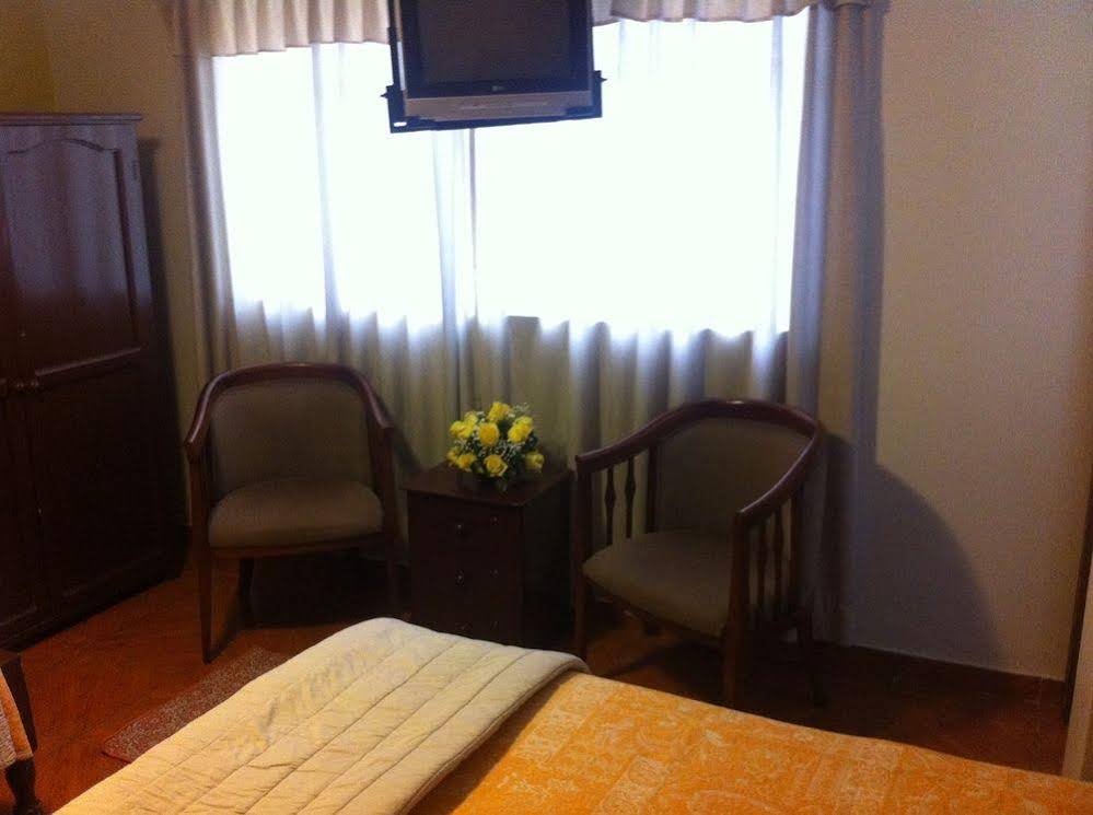 Hotel Margarita 2 - Ecuador - Quito