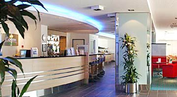 Holiday Inn Express Geneva Airport - Switzerland - Geneva