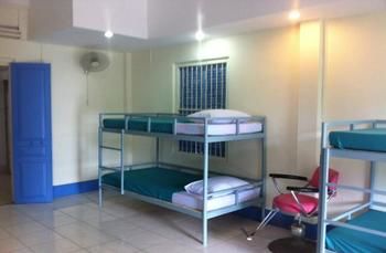 The Living Quarters Hostel 543 - Cambodia - Siem Reap