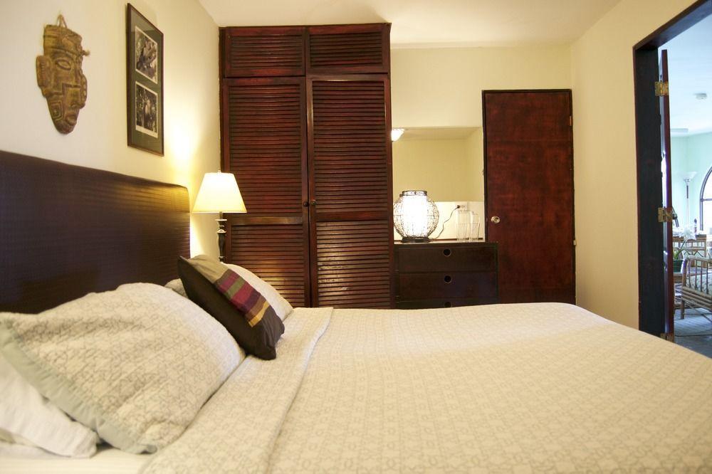 Colours Destinations at Colours Oasis Resort - a Gay Hotel - Costa Rica - San Jose