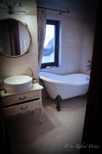 Pensiunea Vlahia Inn - Romania - Brasov