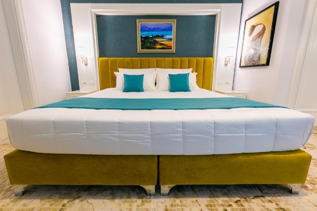 Hotel Nirvana - Albania - Tirana