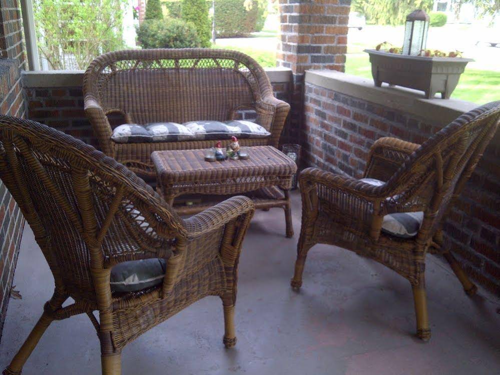 Susan's Sanctuary Bed & Breakfast - Canada - Toronto