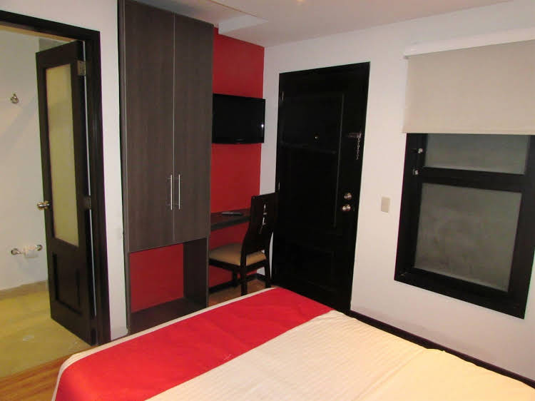 Hotel American Deluxe - Colombia - Bogota