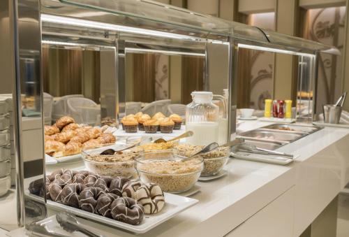 Hotel Lle? - Spain - Barcelona