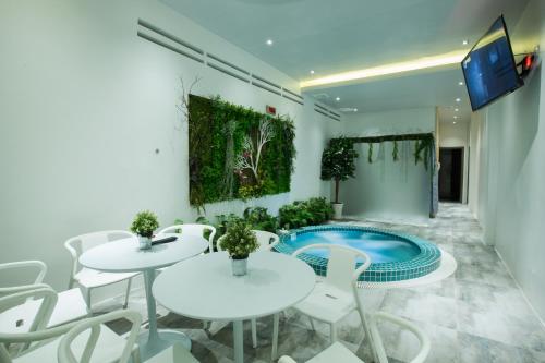 Highland Hotel - Cambodia - Phnom Penh