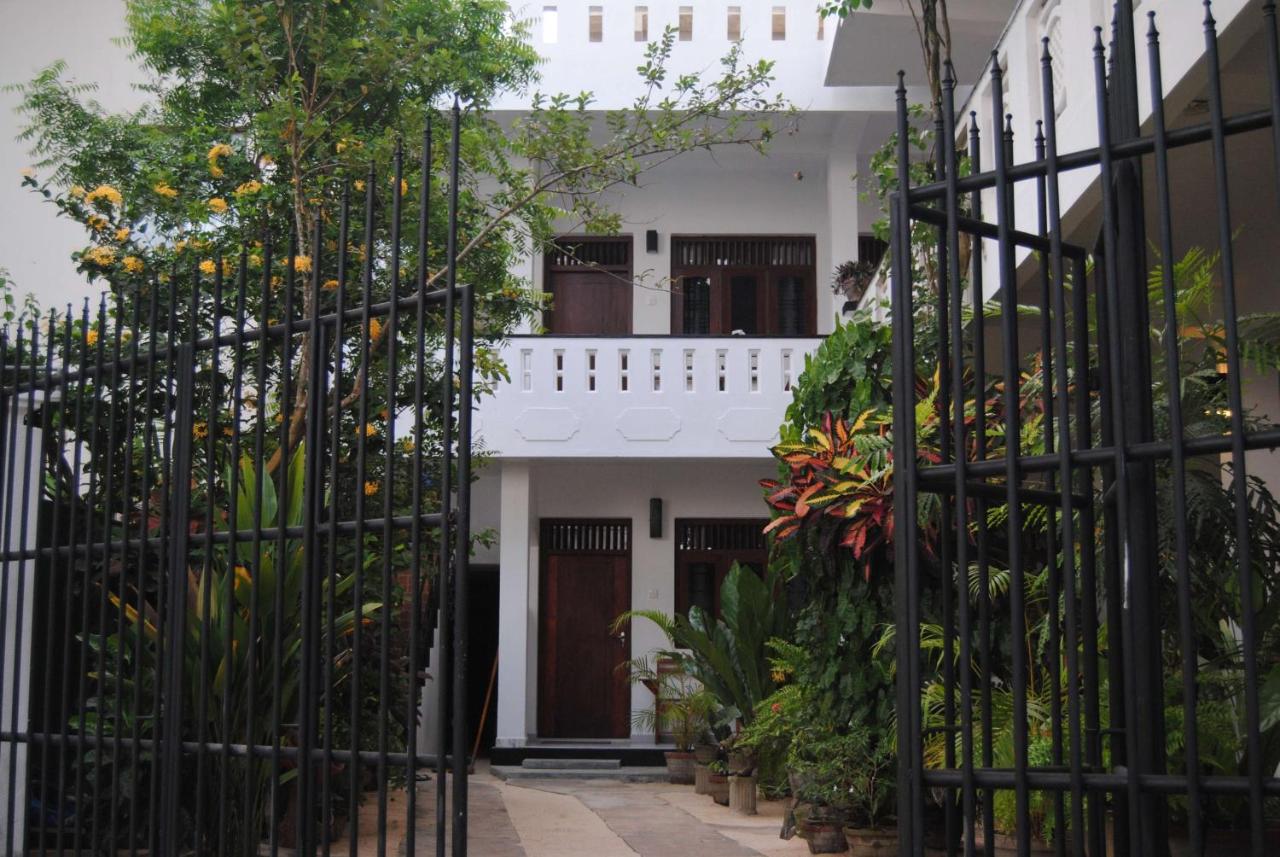 Unawatuna Beach Resort - Sri Lanka - Unawatuna