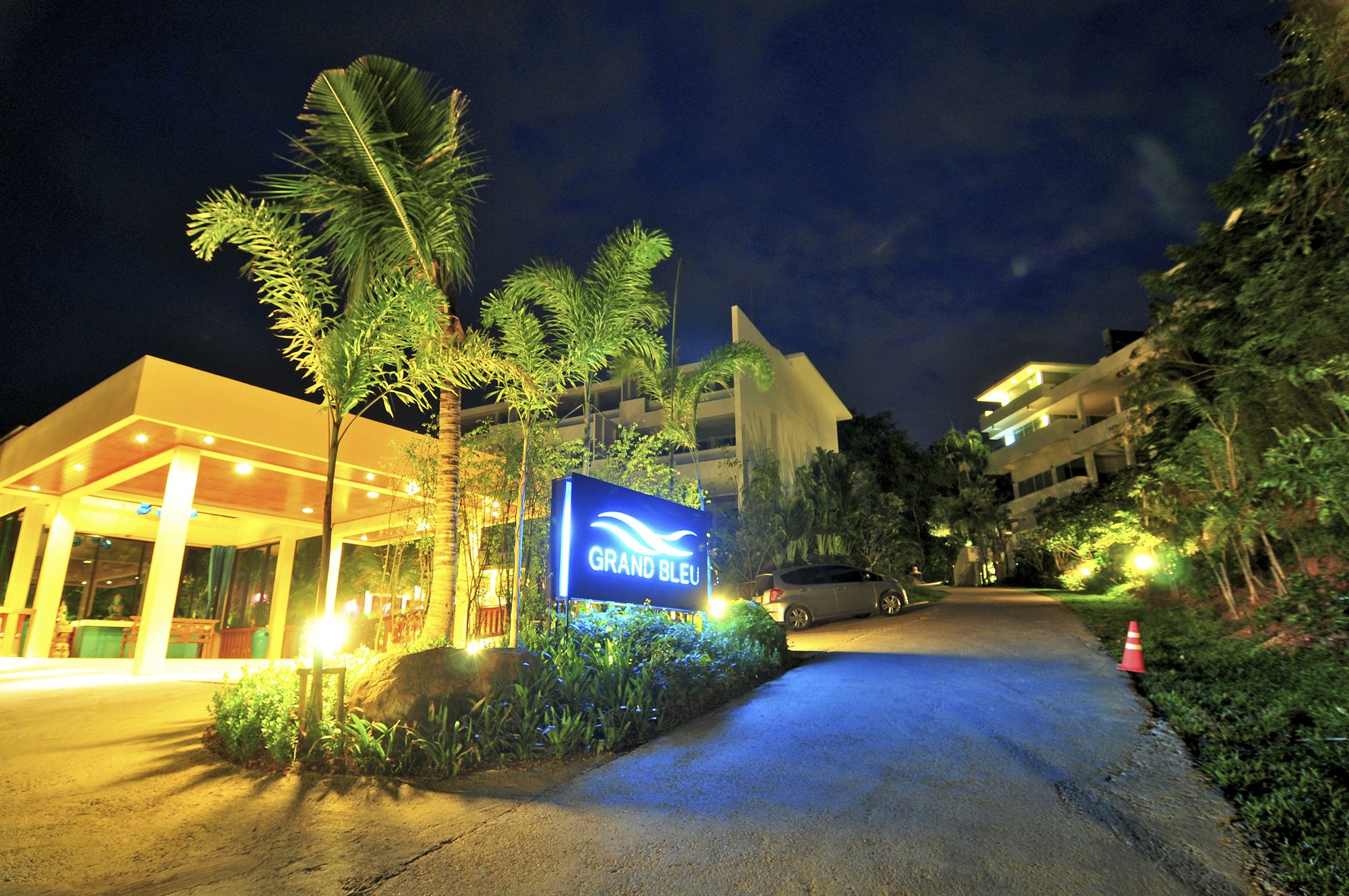 GRAND BLEU OCEAN VIEW POOL SUITE - Thailand - Phuket