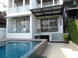 FRONT - Thailand - Phuket