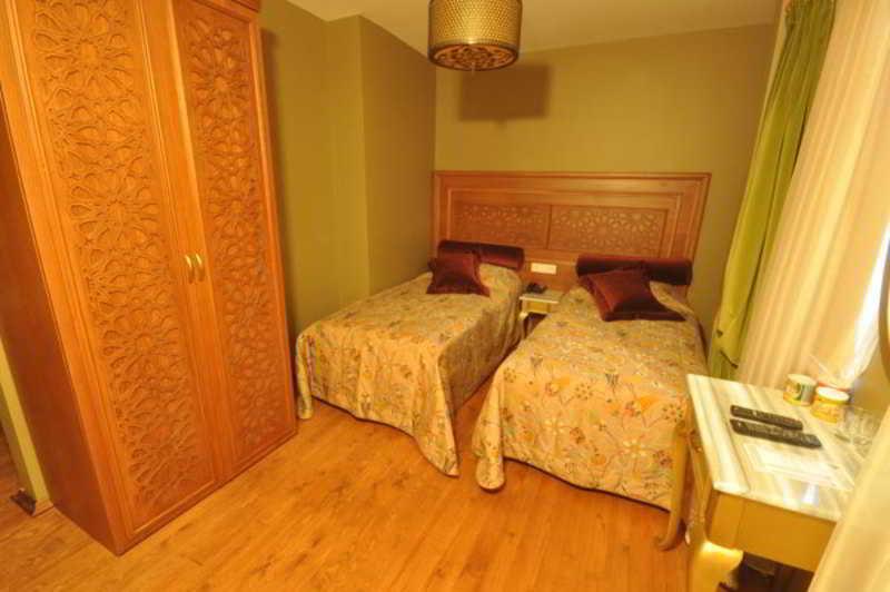 MERIAL - Turkey - Istanbul