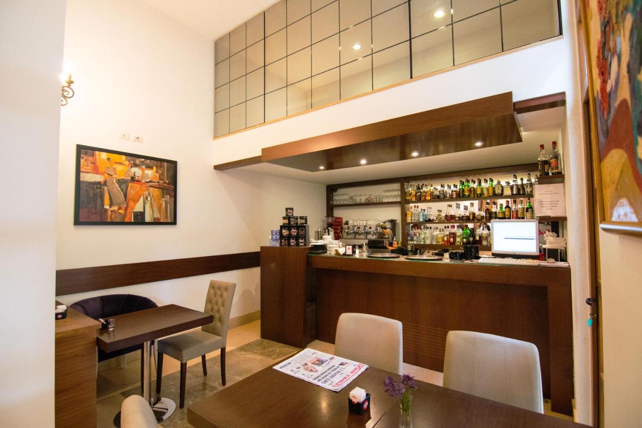 Hotel Boutique Kotoni - Albania - Tirana