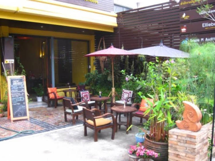 ELLIEBUM CAFE AND GUESTHOUSE - Thailand - Chiang Mai