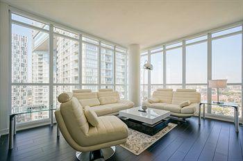 Toronto Escape - CityPlace - 25 Capreol - Canada - Toronto